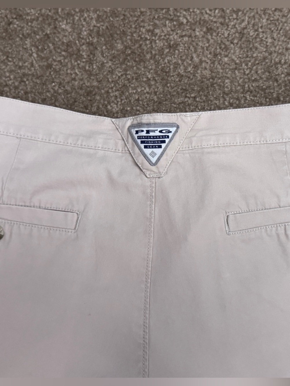 Columbia PFG Men's 34W Khaki Chino 10” Flat-Front Shorts with Auburn Logo - Picture 3 of 10